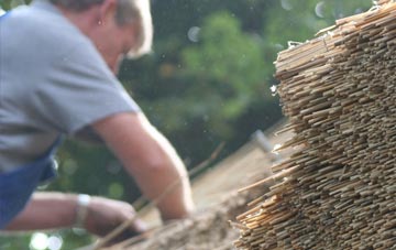 professional Eastwood End thatchers